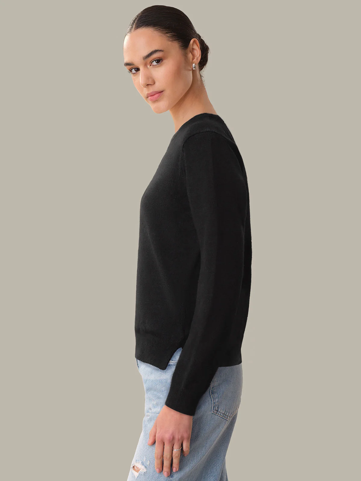 Alba: Cashmere Blend Crewneck - Image 2