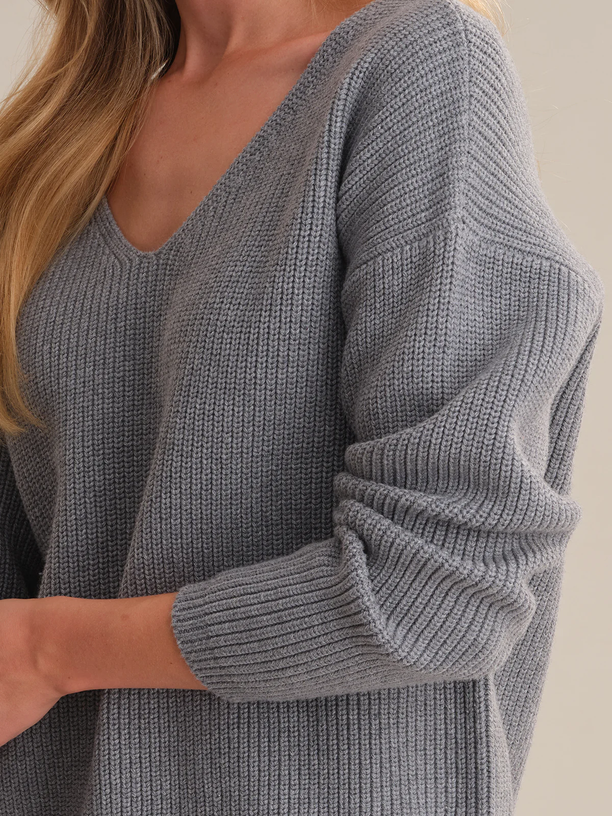 Ava: V-Neck Shaker Stitch Cotton Sweater - Image 4