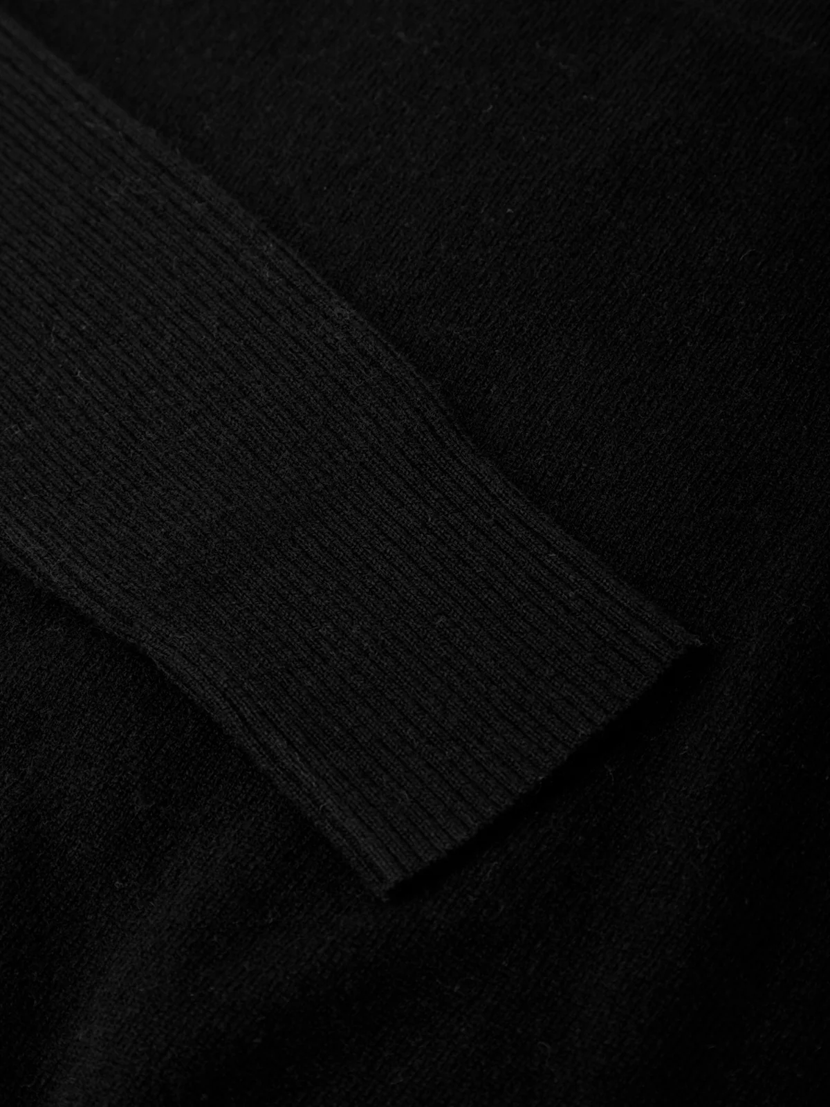 Lana: Off The Shoulder 100% Cashmere Pullover - Image 4