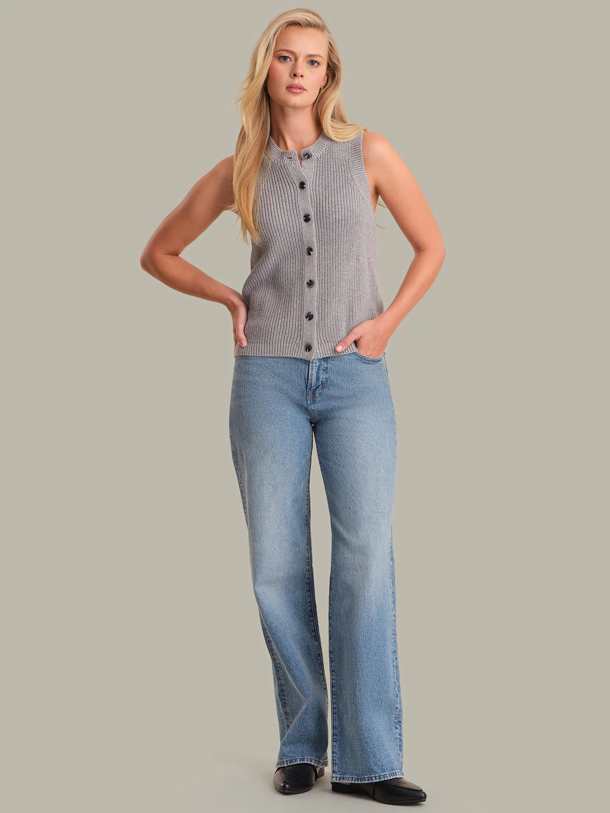 Scottie: Crewneck Cotton Vest - Image 5