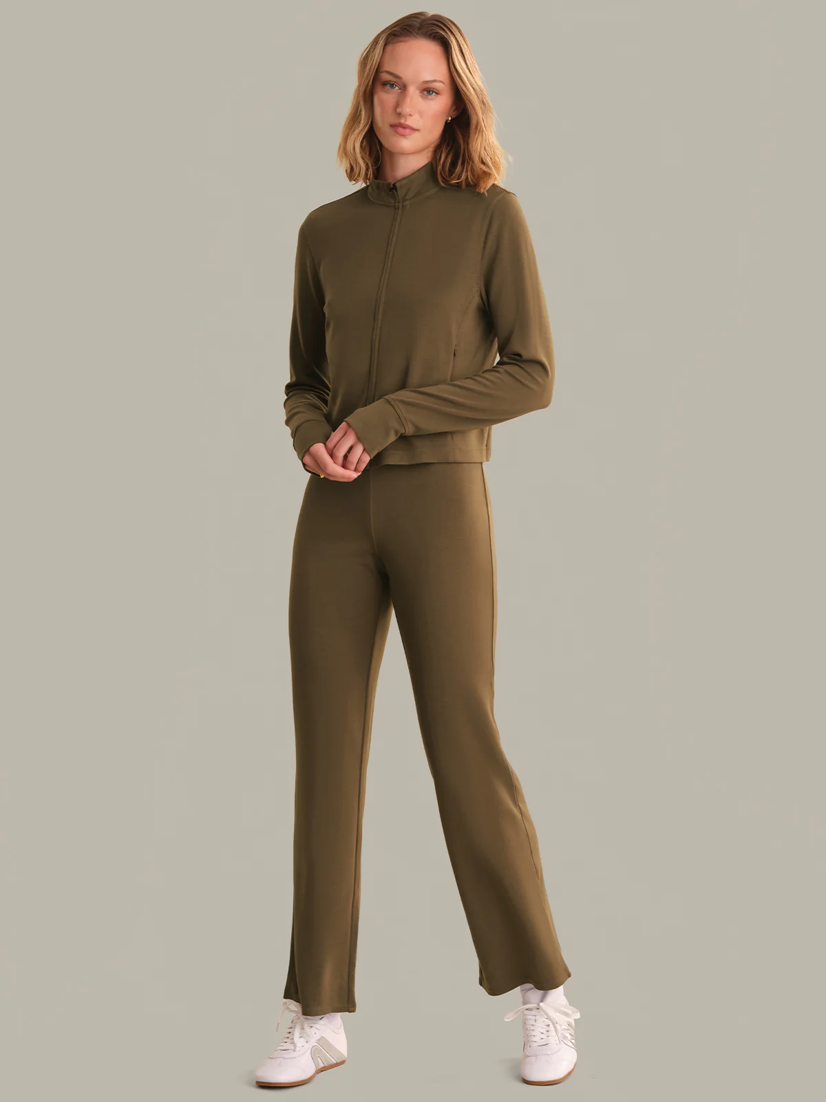 Tess: Flared Legging - Image 4